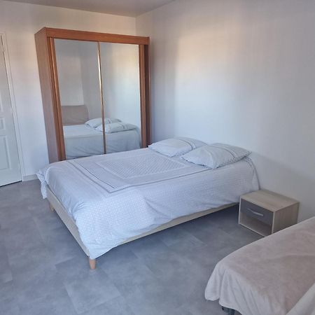 Joli Appartement Centre Saint-Raphael Piscine Extérieur photo